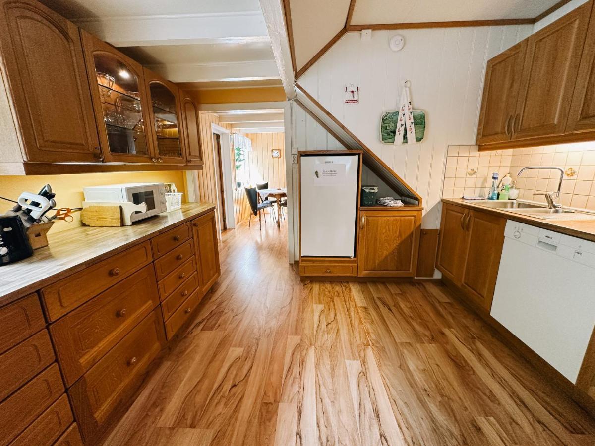 Svingen Guesthouse - Panoramic Fjord Views In Flam Luaran gambar